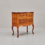 1033 5289 CHEST OF DRAWERS
